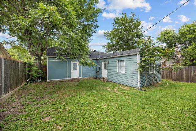3829 Byers Avenue, Fort Worth, TX 76107