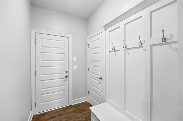 10702 W 171st Terrace, Overland Park, KS 66221