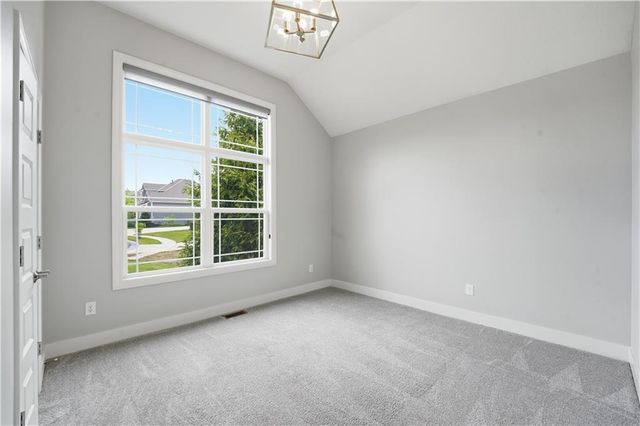 10702 W 171st Terrace, Overland Park, KS 66221