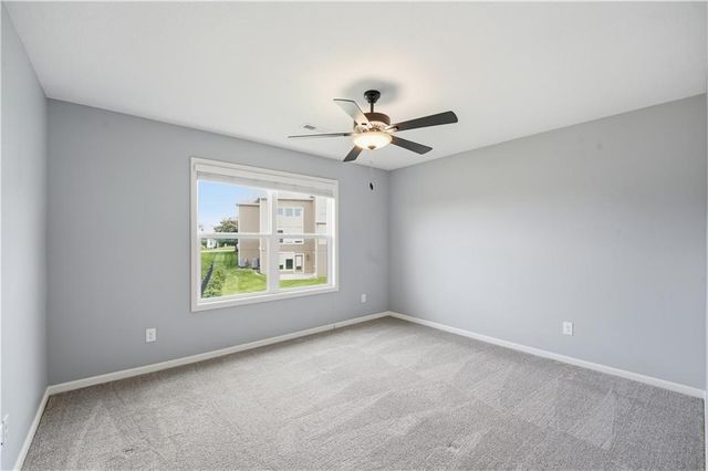 10702 W 171st Terrace, Overland Park, KS 66221