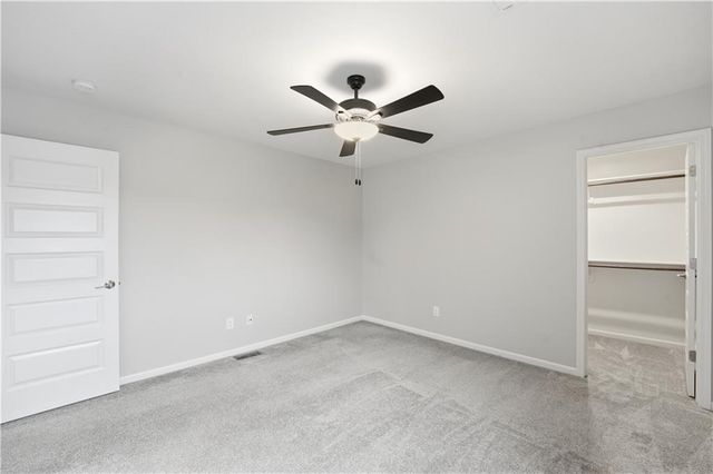 10702 W 171st Terrace, Overland Park, KS 66221