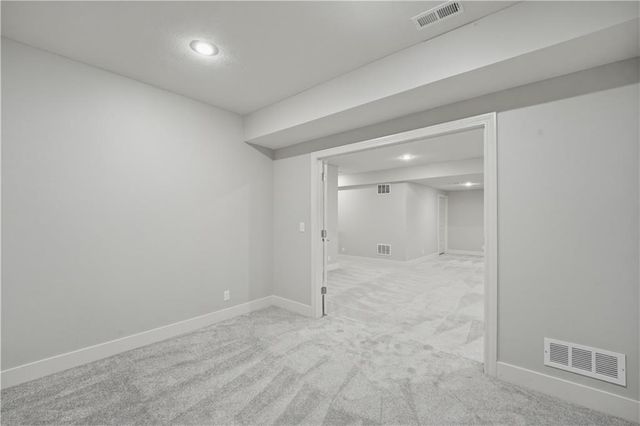 10702 W 171st Terrace, Overland Park, KS 66221