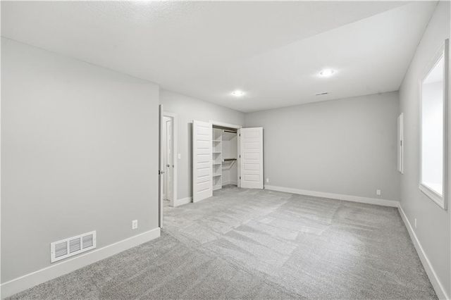10702 W 171st Terrace, Overland Park, KS 66221