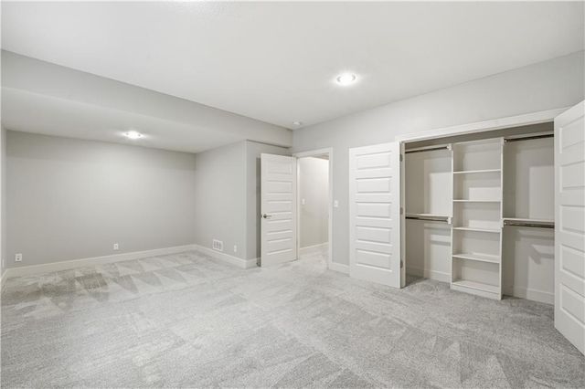 10702 W 171st Terrace, Overland Park, KS 66221