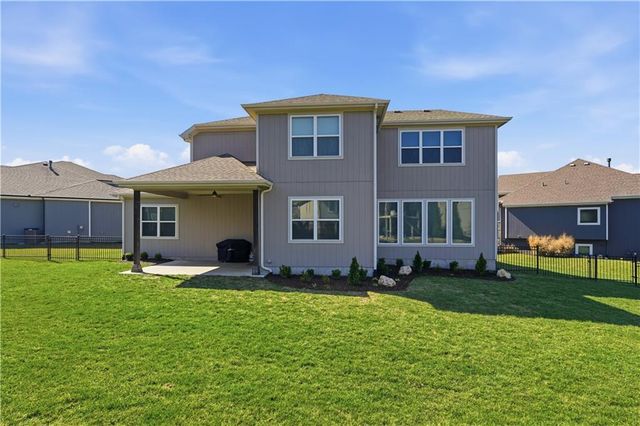 10702 W 171st Terrace, Overland Park, KS 66221