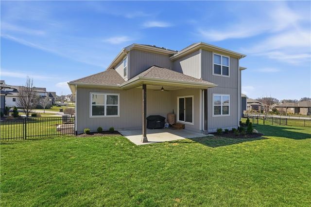 10702 W 171st Terrace, Overland Park, KS 66221