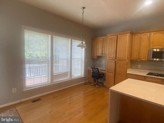 13030 GREG ROY LN, Herndon, VA 20171