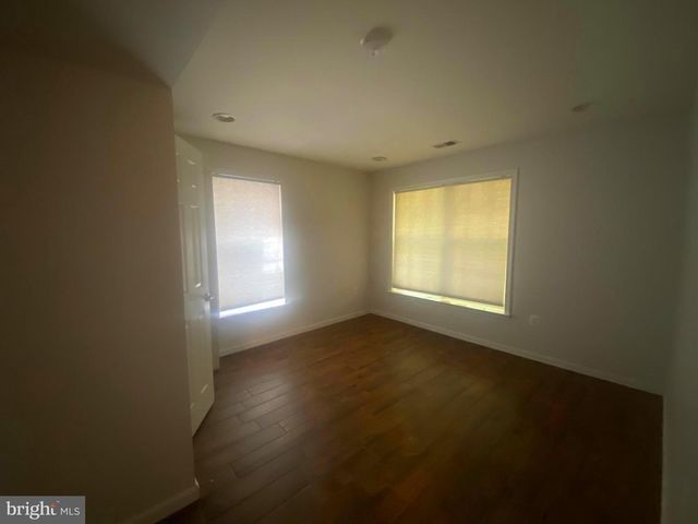 13030 GREG ROY LN, Herndon, VA 20171