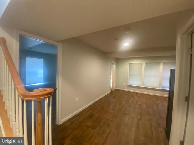 13030 GREG ROY LN, Herndon, VA 20171