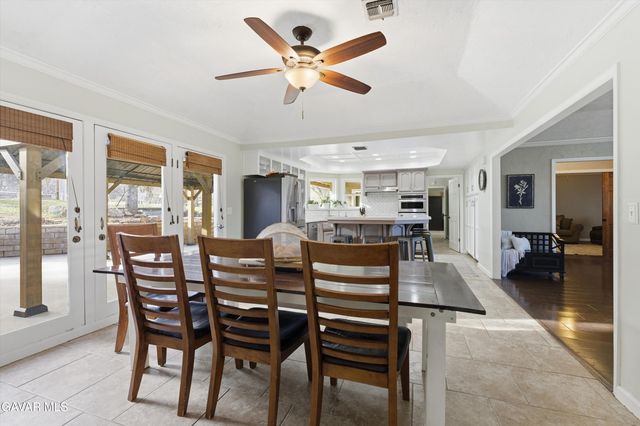 20901 Oak Glen Avenue, Tehachapi, CA 93561