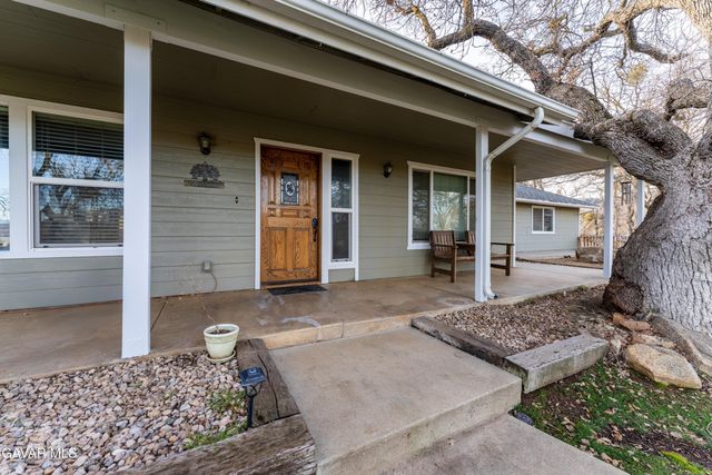 20901 Oak Glen Avenue, Tehachapi, CA 93561