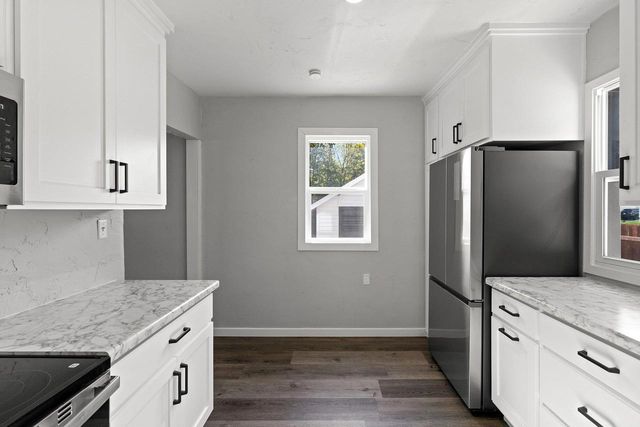 1119 N RICHMOND STREET, Appleton, WI 54911