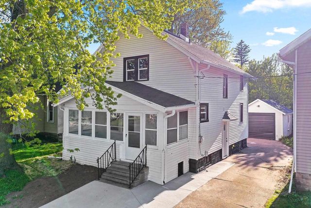 1119 N RICHMOND STREET, Appleton, WI 54911