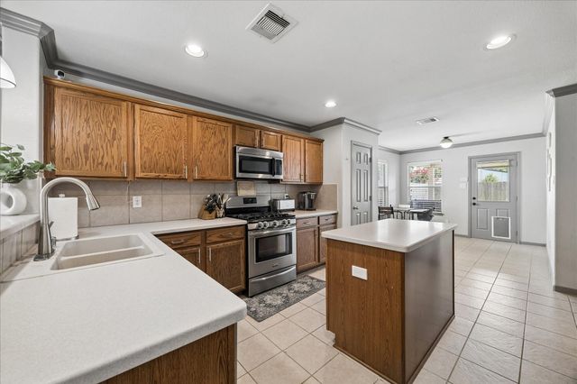14431 Pennland Lane, Cypress, TX 77429