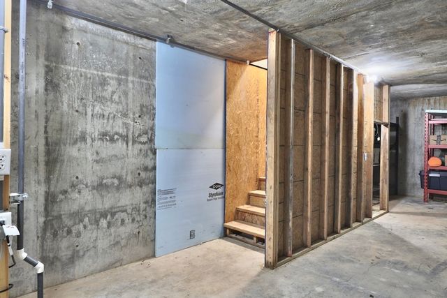 296 Madison 7396, Hindsville, AR 72738