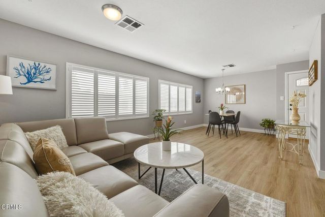 176 Chaucer Lane 176, Ventura, CA 93003