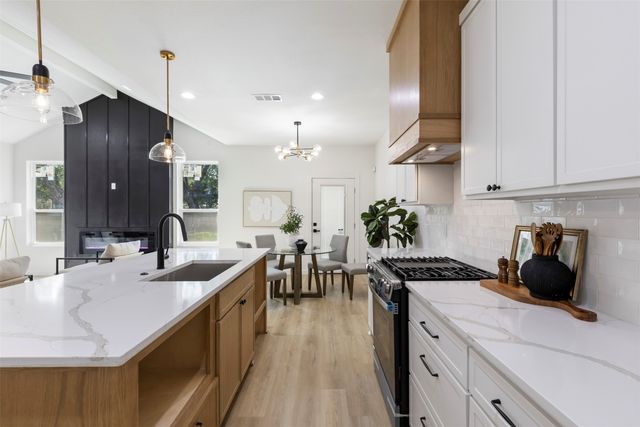 2734 Marburg Street, Dallas, TX 75215