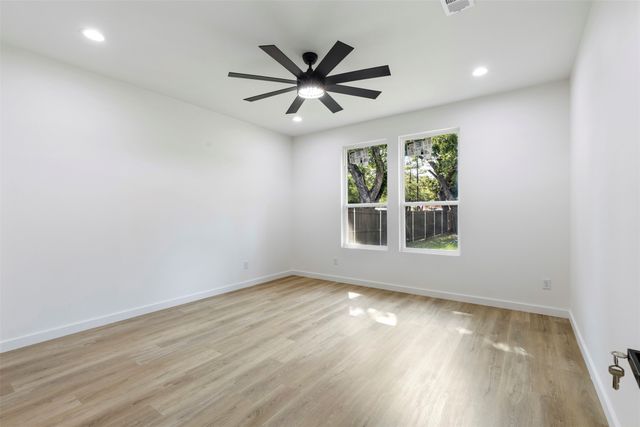 2734 Marburg Street, Dallas, TX 75215