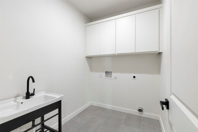 2734 Marburg Street, Dallas, TX 75215