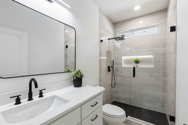 2734 Marburg Street, Dallas, TX 75215