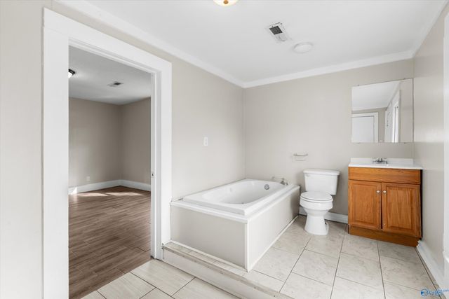 2803 7th Avenue SW, Huntsville, AL 35805