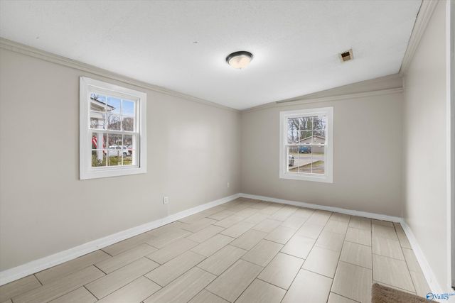 2803 7th Avenue SW, Huntsville, AL 35805