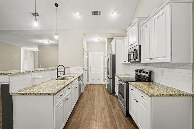 271 Alexandria Way, Dallas, GA 30132
