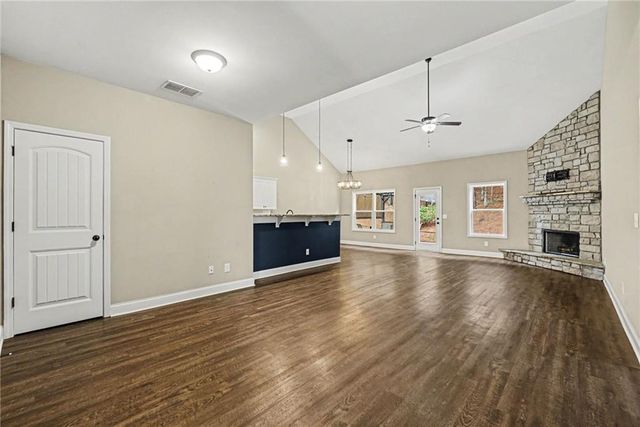 271 Alexandria Way, Dallas, GA 30132