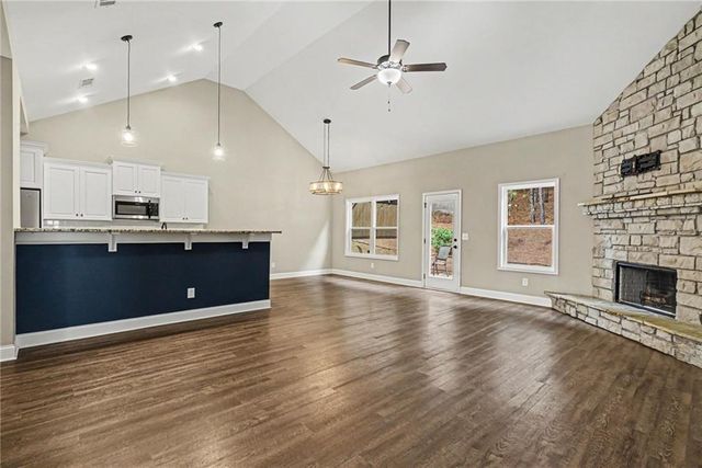 271 Alexandria Way, Dallas, GA 30132