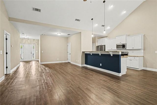 271 Alexandria Way, Dallas, GA 30132