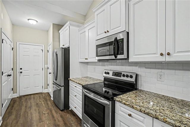 271 Alexandria Way, Dallas, GA 30132