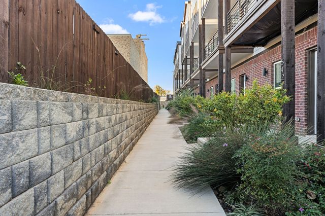 546 W Erwin Street, Tyler, TX 75702