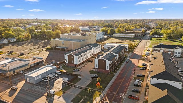 546 W Erwin Street, Tyler, TX 75702