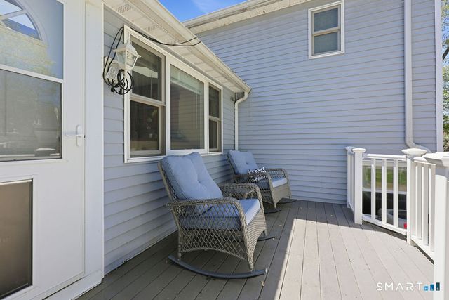 37 Stoneham Drive, West Hartford, CT 06117