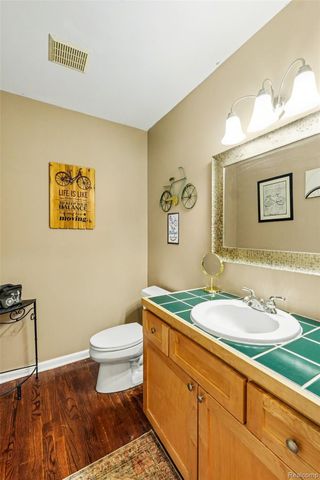 9270 Anacapa Bay Drive, Hamburg Township, MI 48169