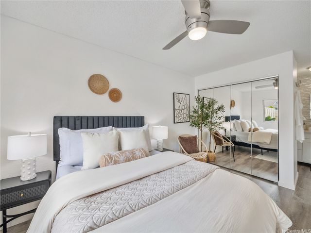 94-749 Paaono Street E5, Waipahu, HI 96797