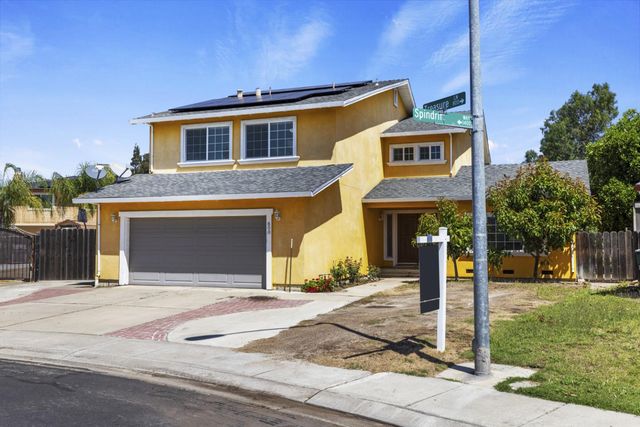 800 Treasure Lane, Manteca, CA 95337