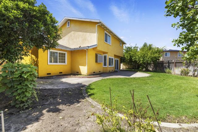800 Treasure Lane, Manteca, CA 95337