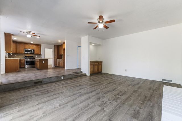 800 Treasure Lane, Manteca, CA 95337
