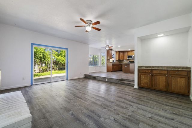 800 Treasure Lane, Manteca, CA 95337