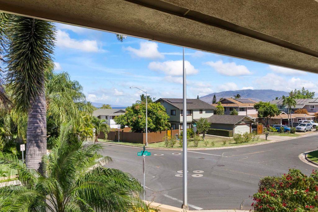 2597 Moolio Pl, Kihei, HI 96753