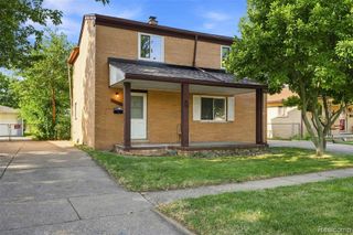 19578 Opal Street, Clinton Township, MI 48035