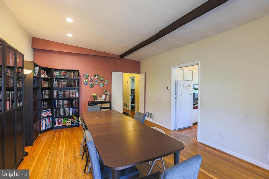 Image 11 of property listing at 2451 FOREST GREEN RD, Baltimore, MD 21209