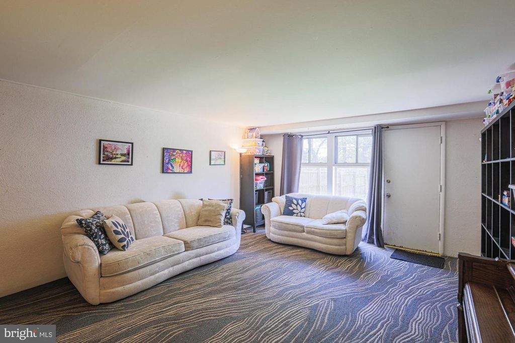 Image 23 of property listing at 2451 FOREST GREEN RD, Baltimore, MD 21209