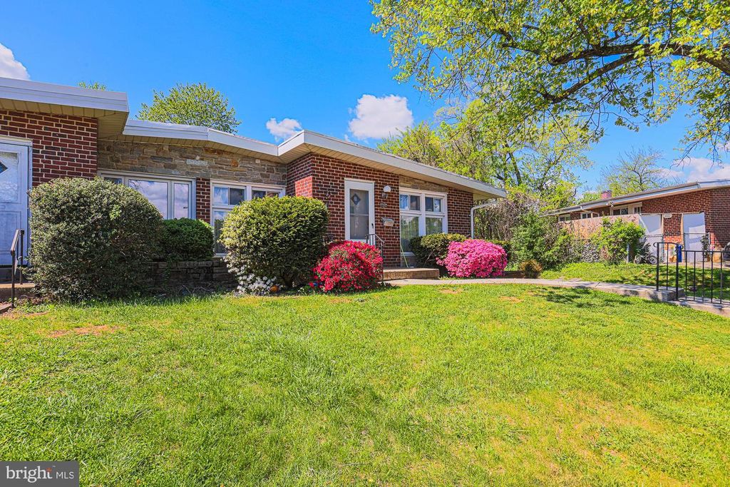 Image 4 of property listing at 2451 FOREST GREEN RD, Baltimore, MD 21209