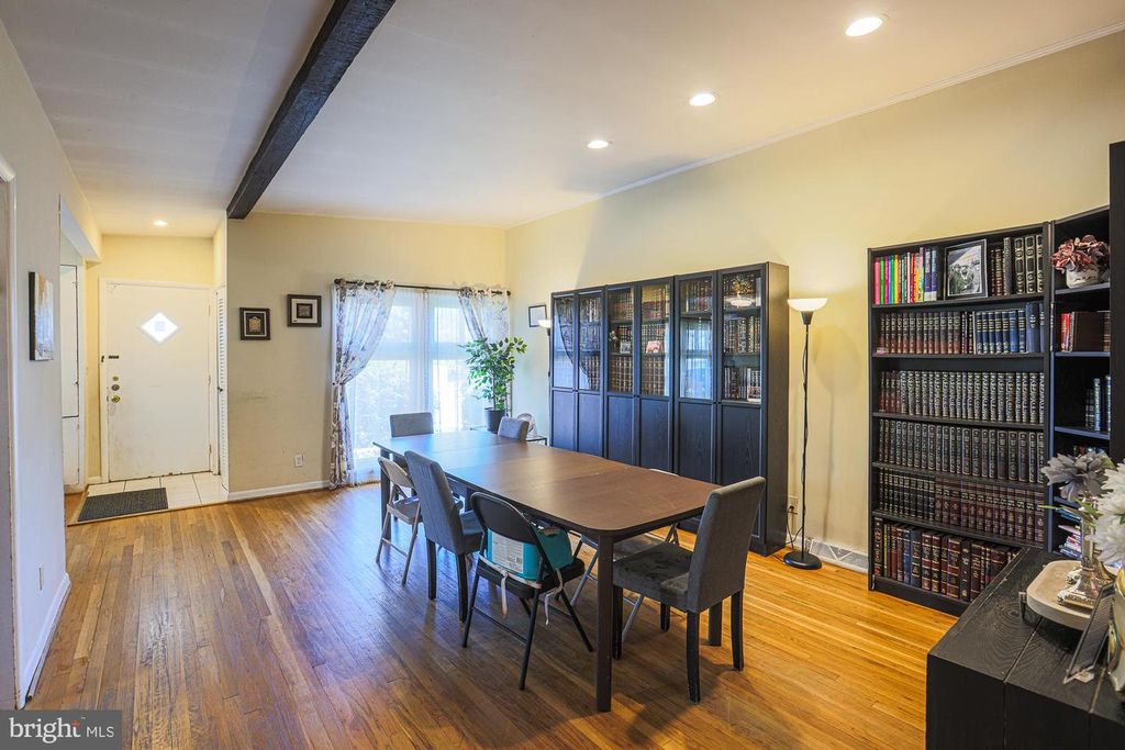 Image 9 of property listing at 2451 FOREST GREEN RD, Baltimore, MD 21209