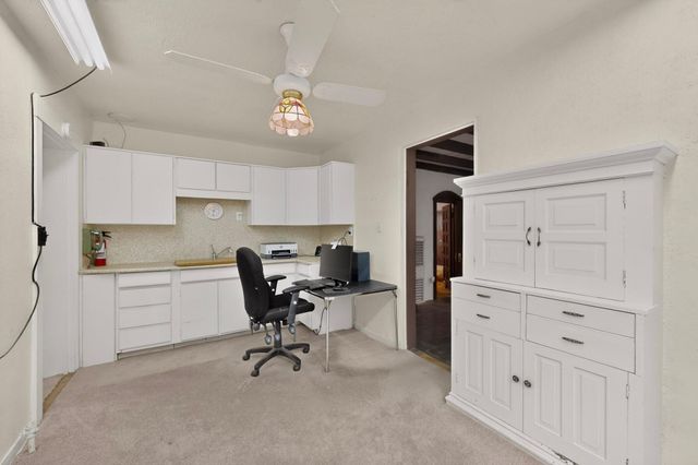 8901 Rio Grande Boulevard NW, Albuquerque, NM 87114