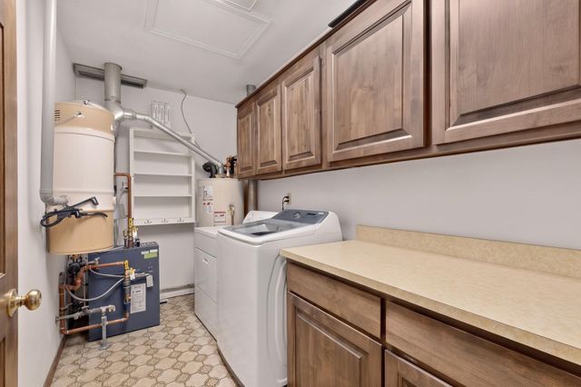 8901 Rio Grande Boulevard NW, Albuquerque, NM 87114