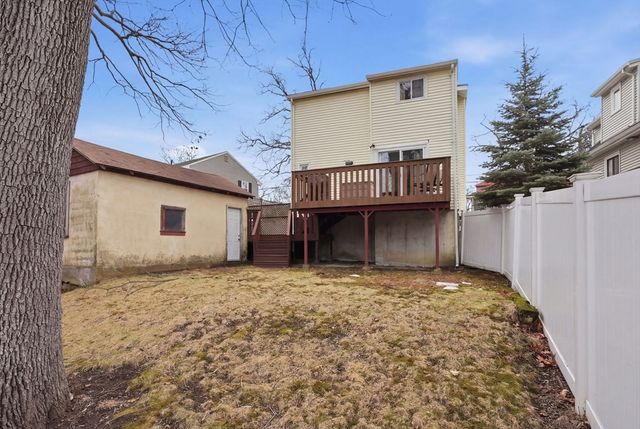 57 Taft St, Medford, MA 02155