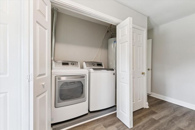 108 Annette Lane, Friendswood, TX 77546